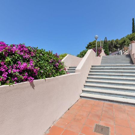 Apartment Cala Rossa-1 By Interhome Nisporto Екстериор снимка
