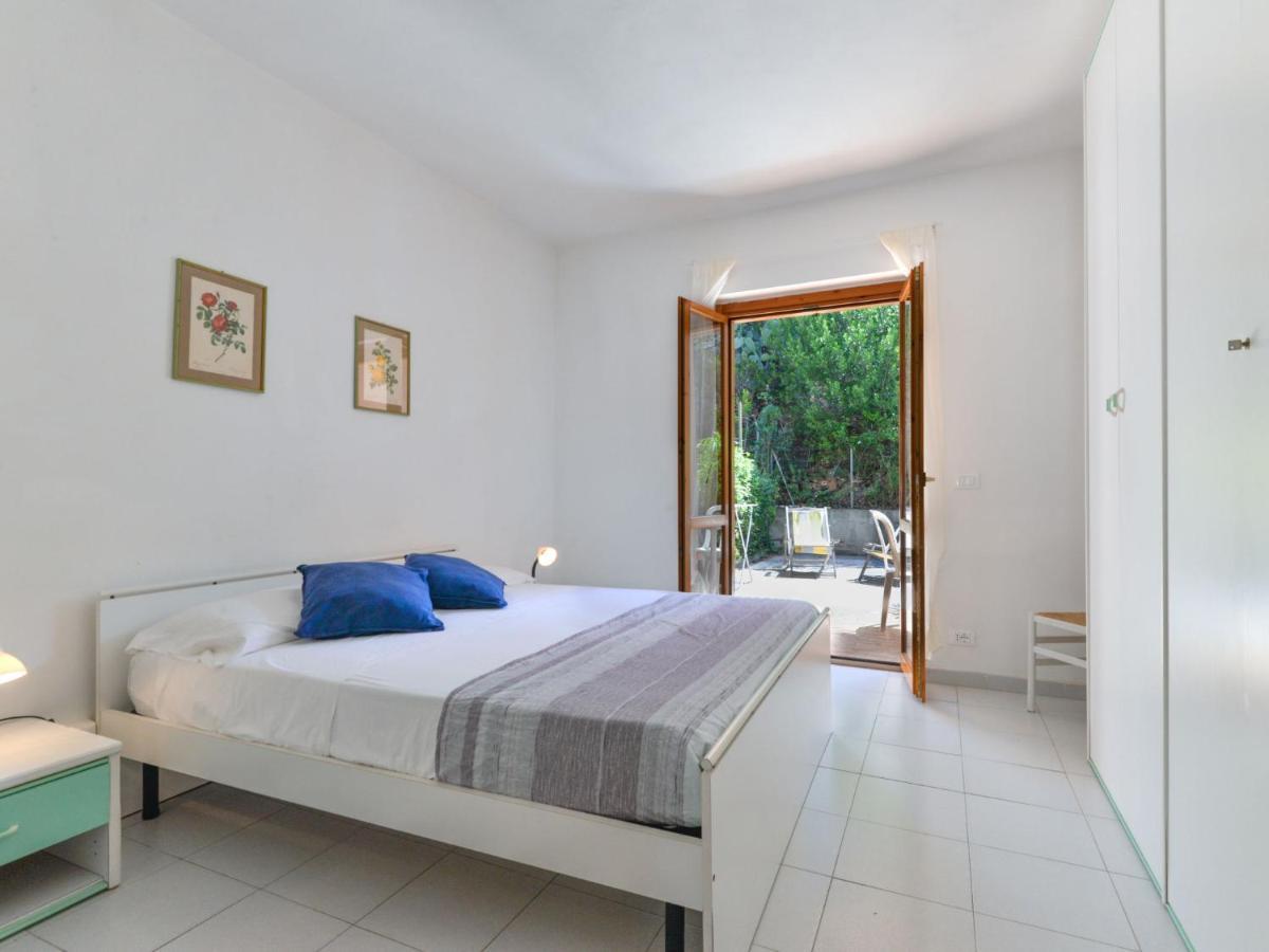 Apartment Cala Rossa-1 By Interhome Nisporto Екстериор снимка