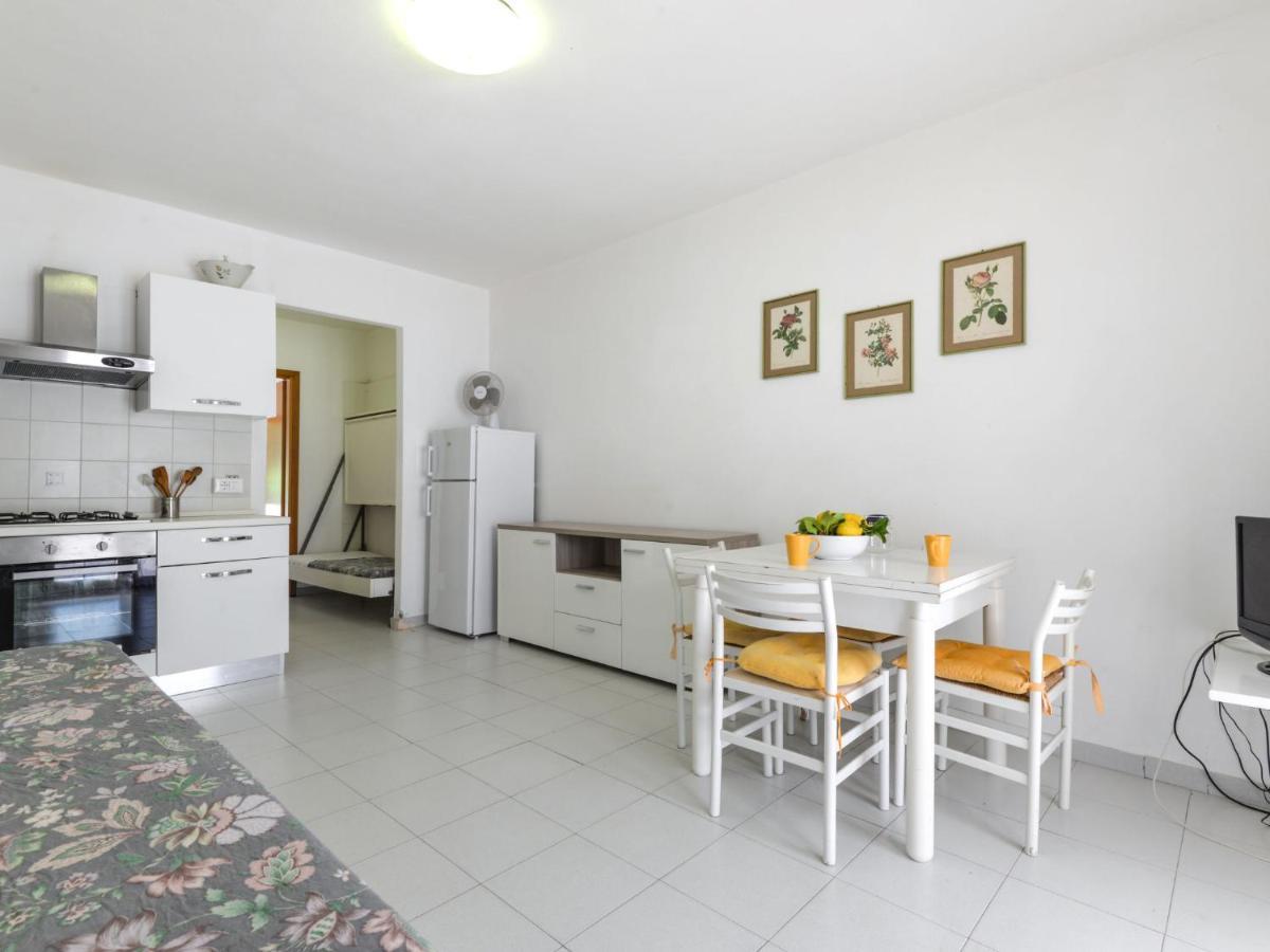 Apartment Cala Rossa-1 By Interhome Nisporto Екстериор снимка